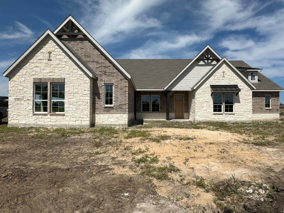 1484 County Road 4910 - Photo 1