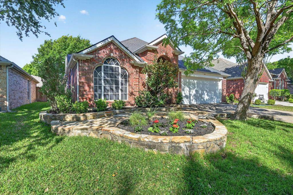 2728 Dunbar Drive - Photo 1