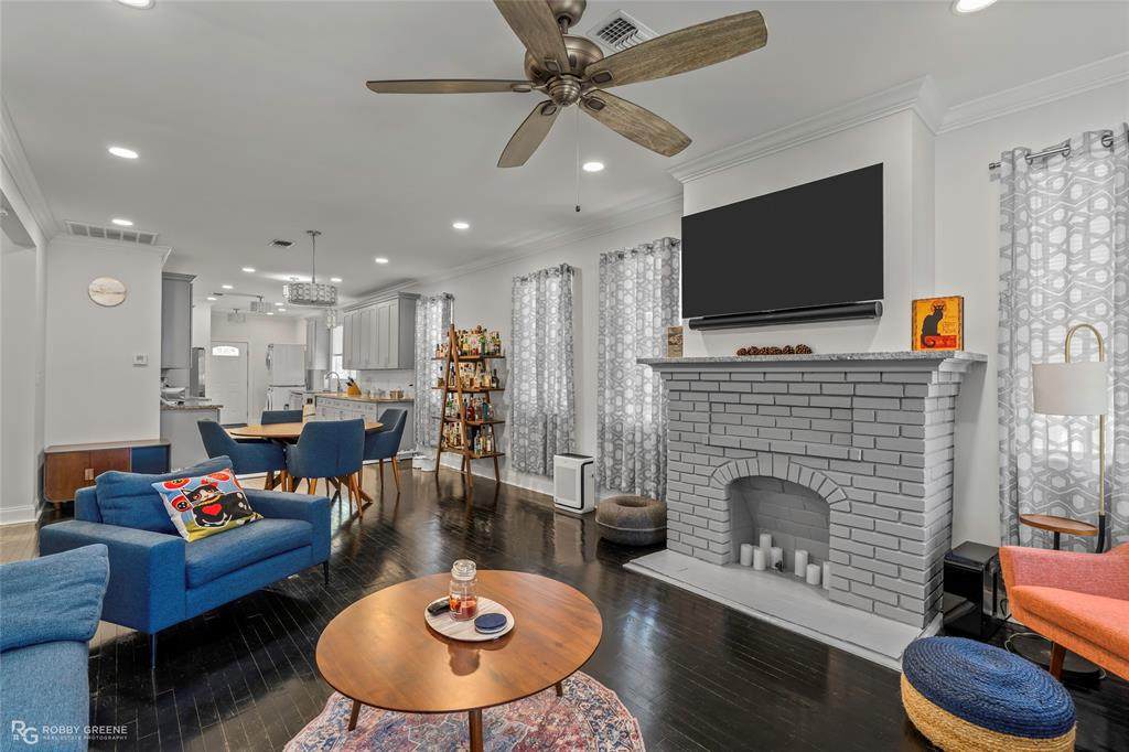 329 Wilkinson Street - Photo 1