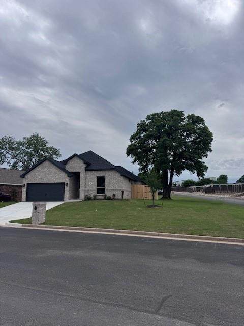 215 Sweetwater Drive - Photo 1