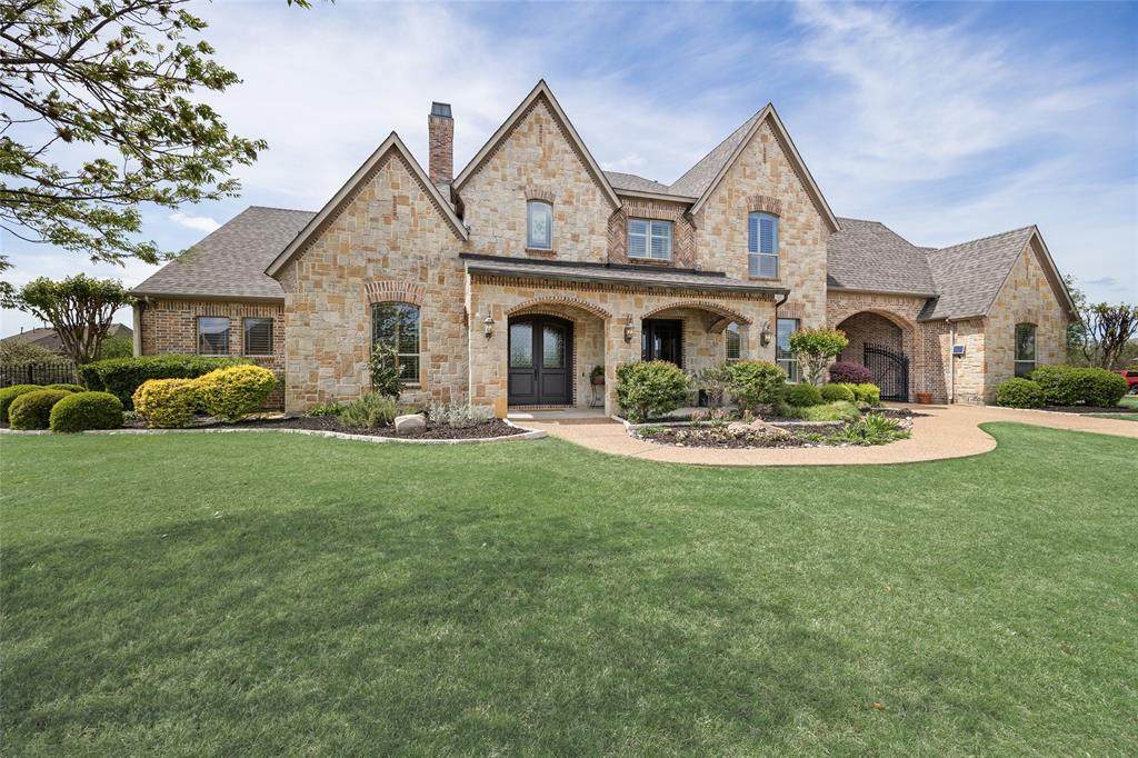 125 Manor Drive - Photo 1