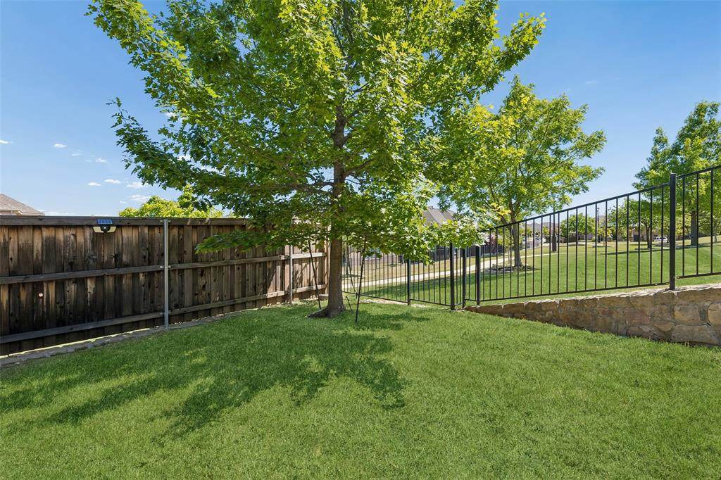211 Copper Canyon Drive - Photo 1