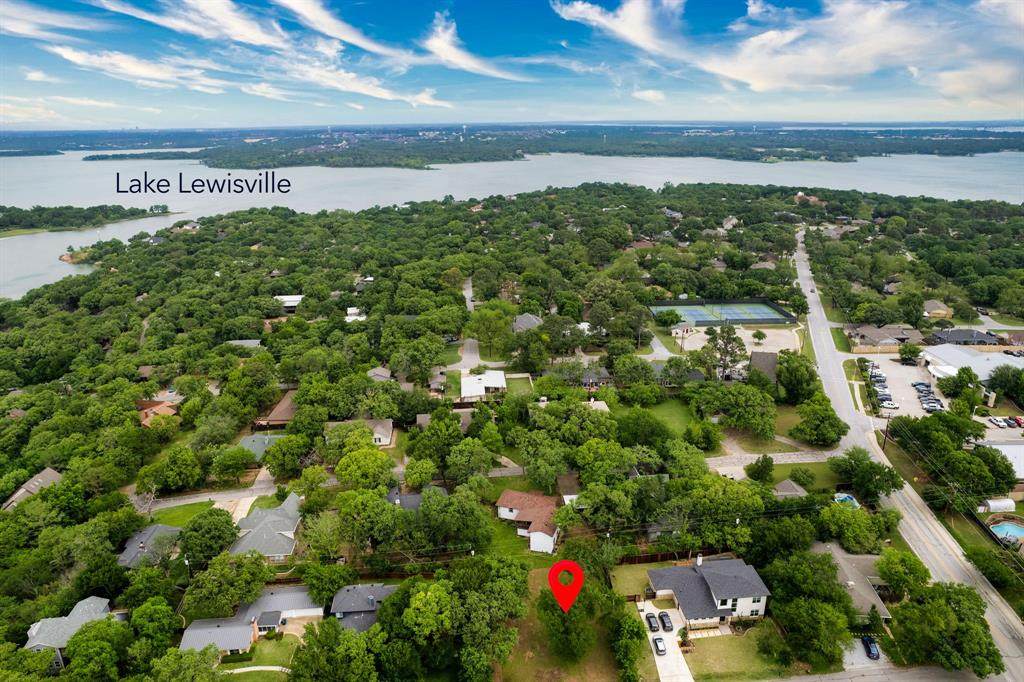 105 Brookdale Drive - Photo 1