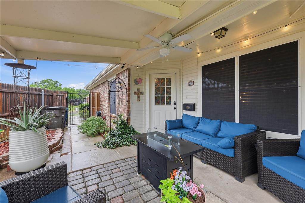 5621 Swords Drive - Photo 1