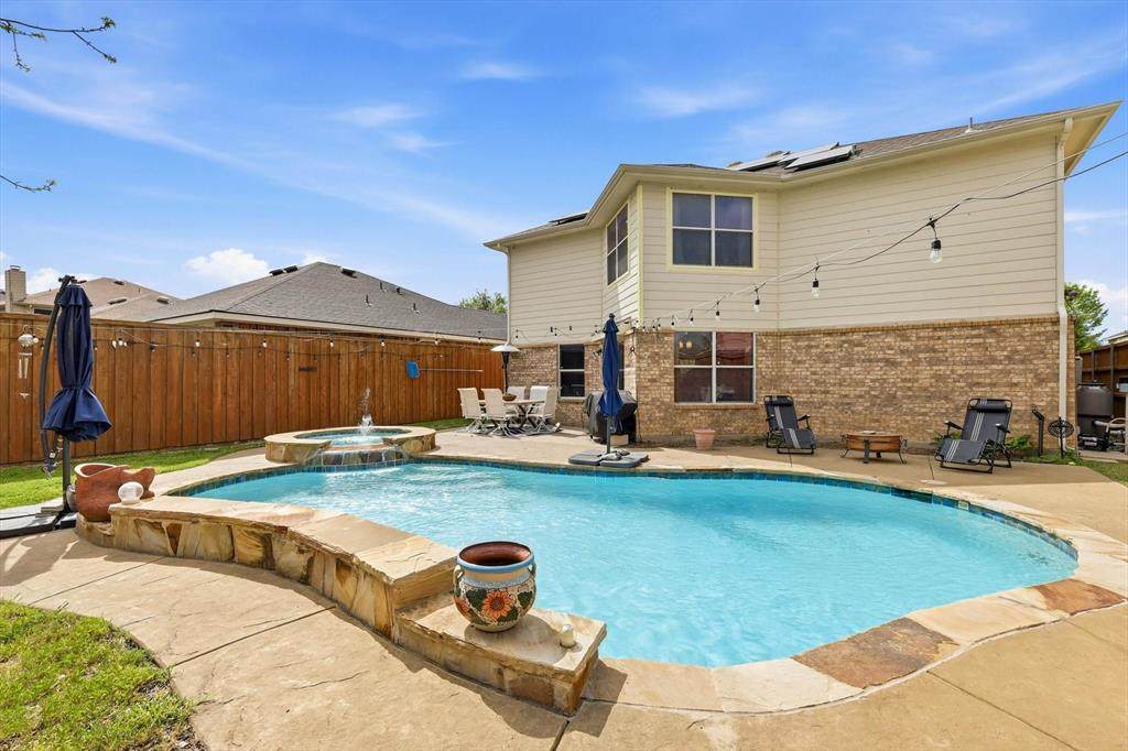 10824 Irish Glen Trail - Photo 1