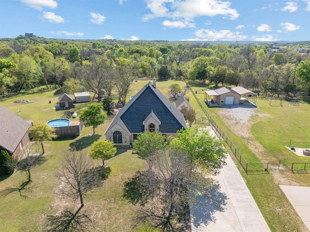 112 Waterfall Court - Photo 1