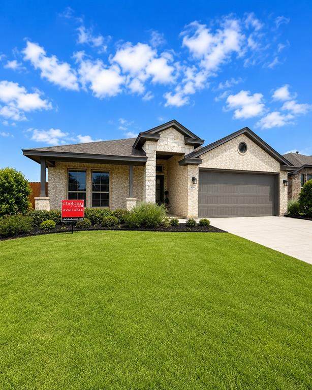 1420 Quail Creek Drive - Photo 1