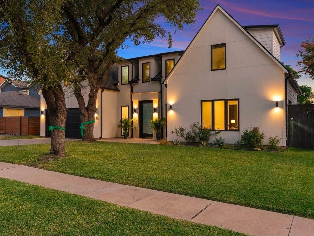 3942 Rochelle Drive - Photo 1