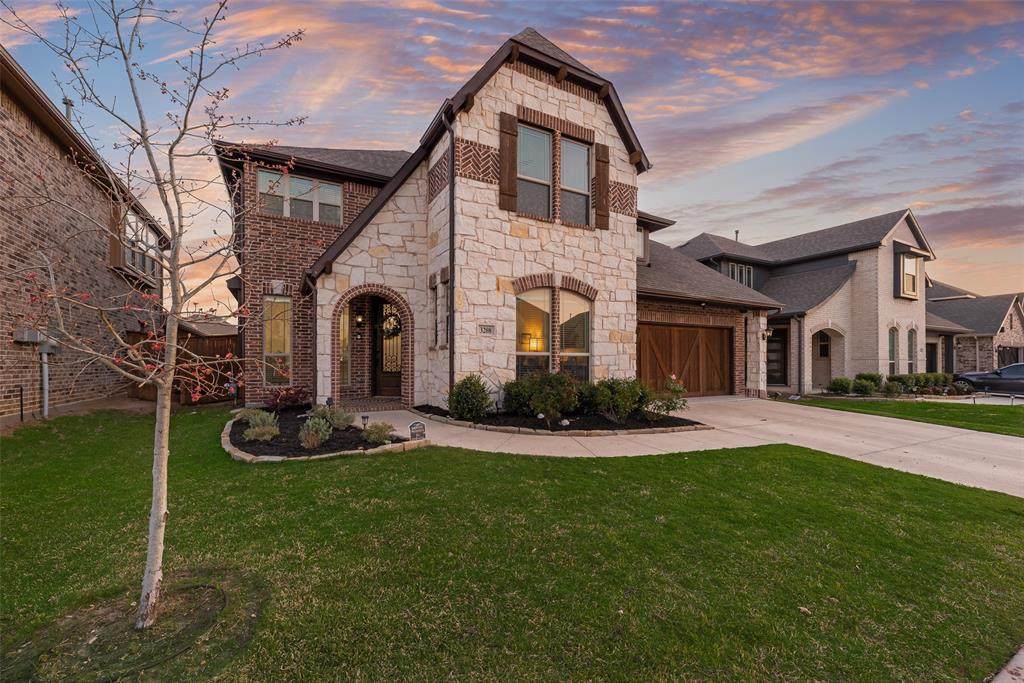 3208 Emerald Grove Lane - Photo 1