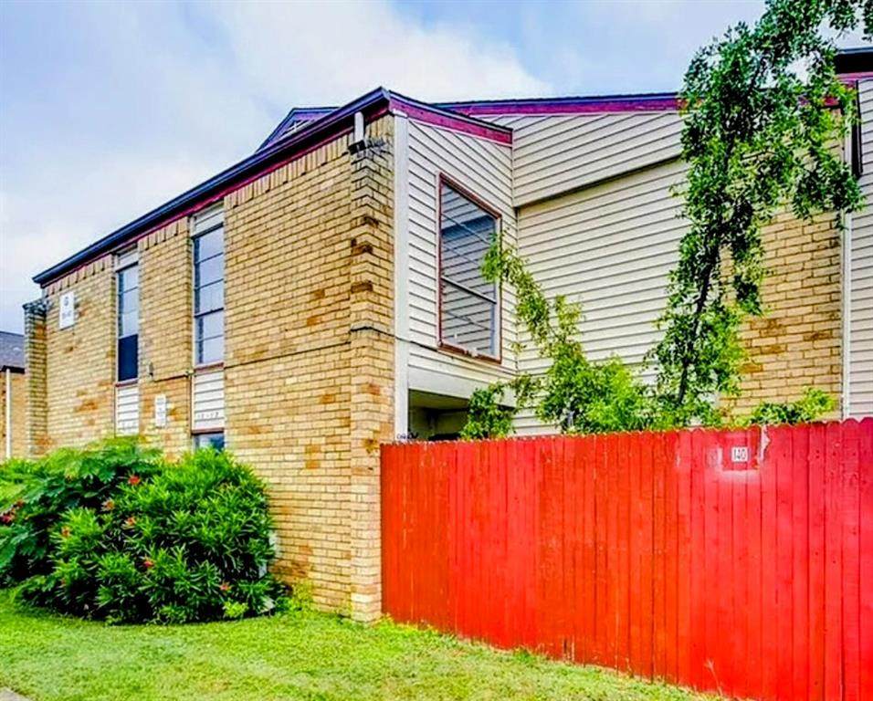 919 Weatherred Drive - Photo 1
