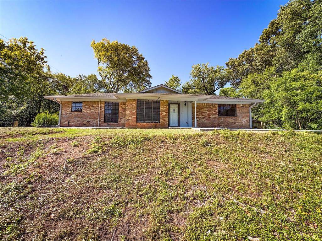 1112 Swanson Drive - Photo 1