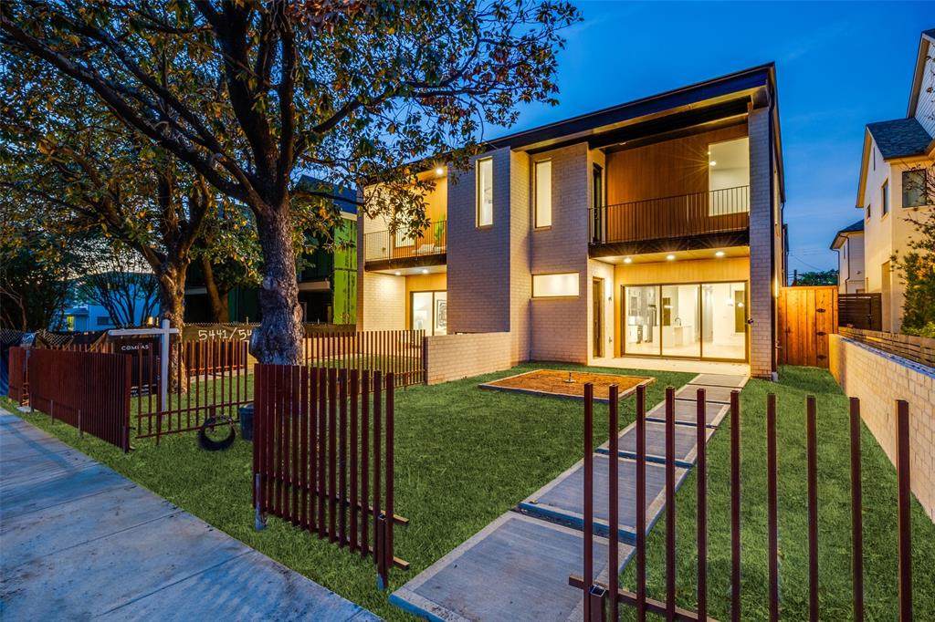5443 Ellsworth - Photo 1