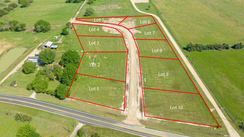 200 Private Road 33261 - Photo 1
