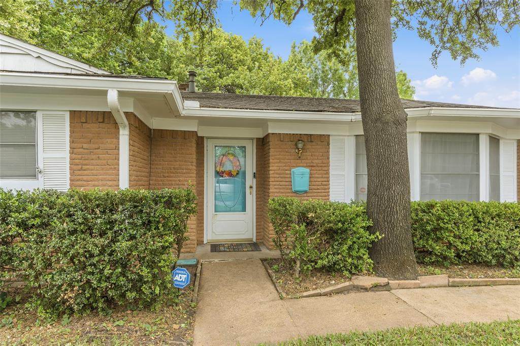 1508 Dory Lane - Photo 1