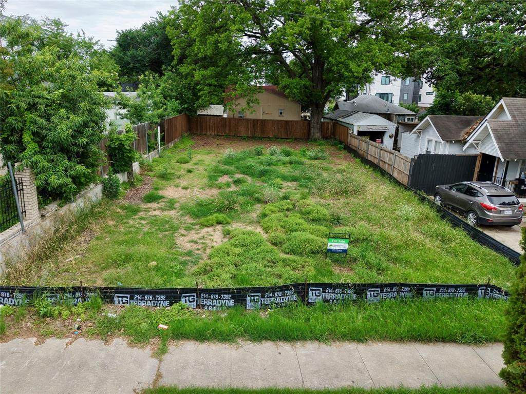 2210 Lucas Drive - Photo 1