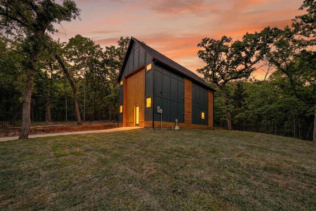 116 Carolyn Road - Photo 1