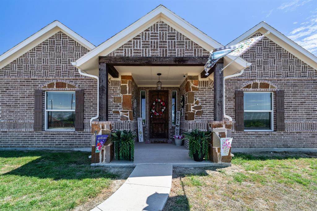 592 Old Agnes Road - Photo 1