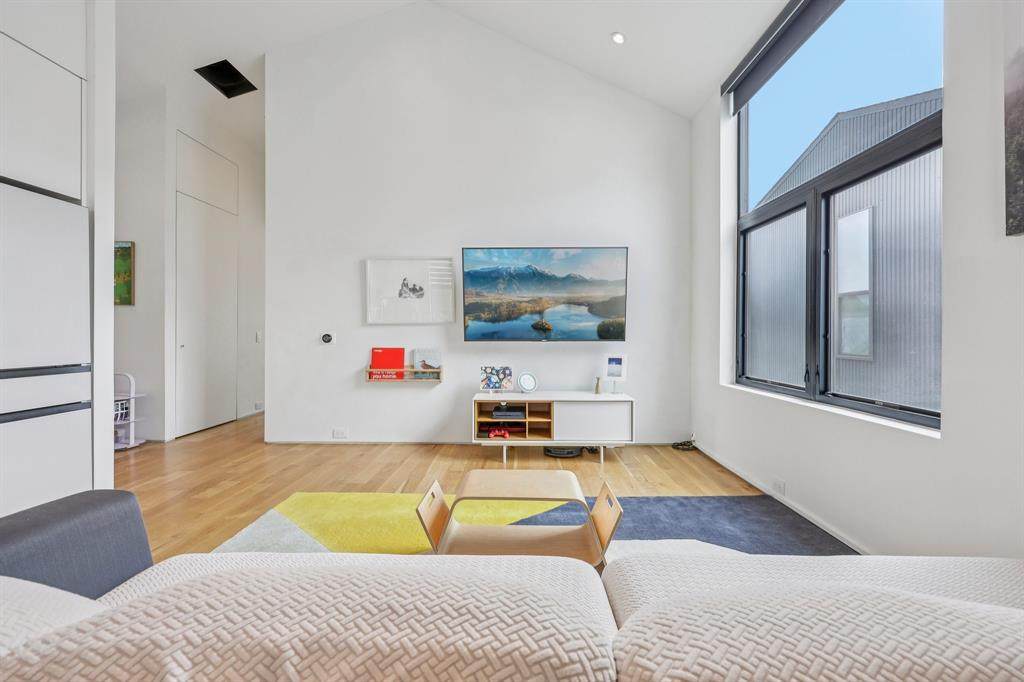 1504 Burlew Street - Photo 1