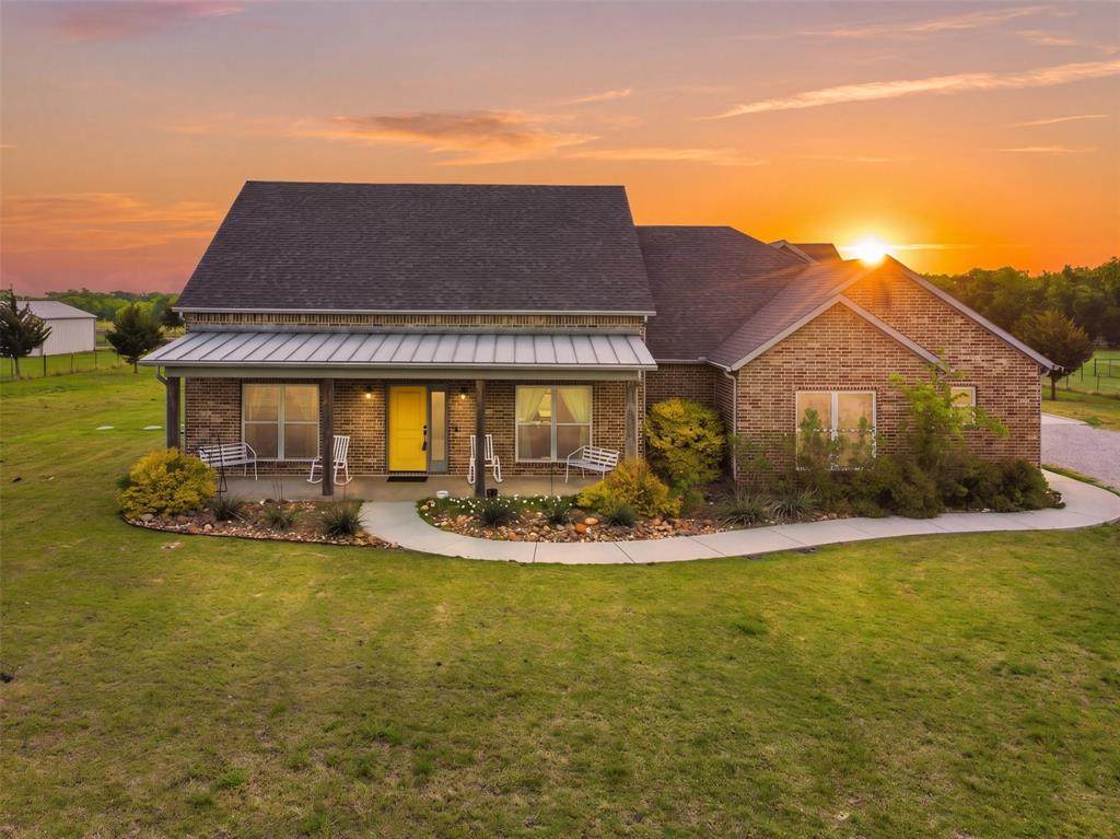 4299 County Road 1098 - Photo 1