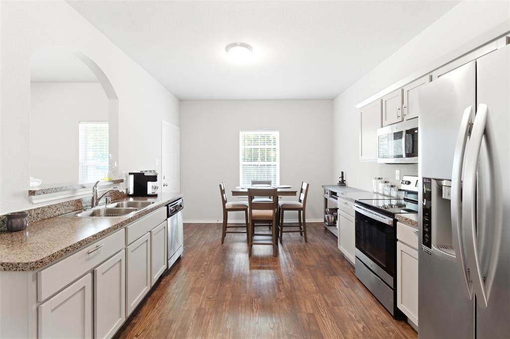 2511 Custer Drive - Photo 1