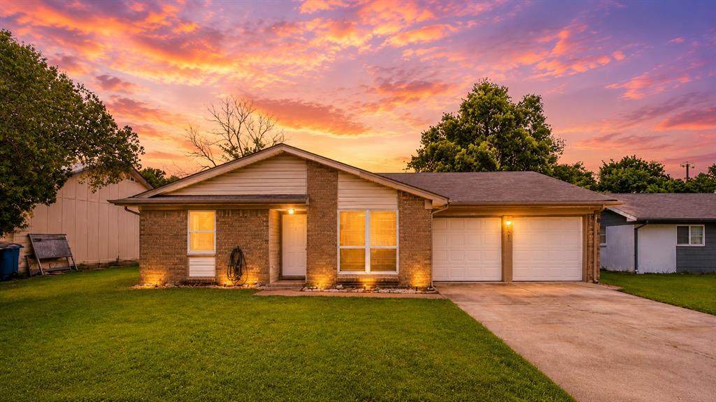 505 Valentine Lane - Photo 1