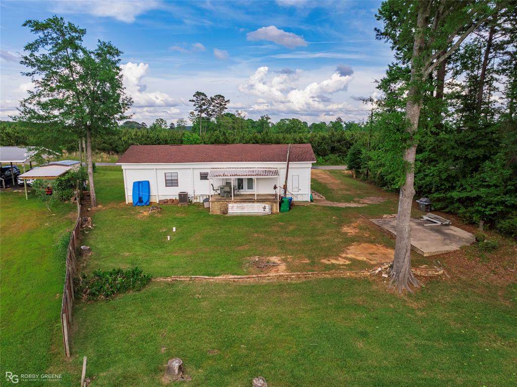 1589 Airport Loop - Photo 1