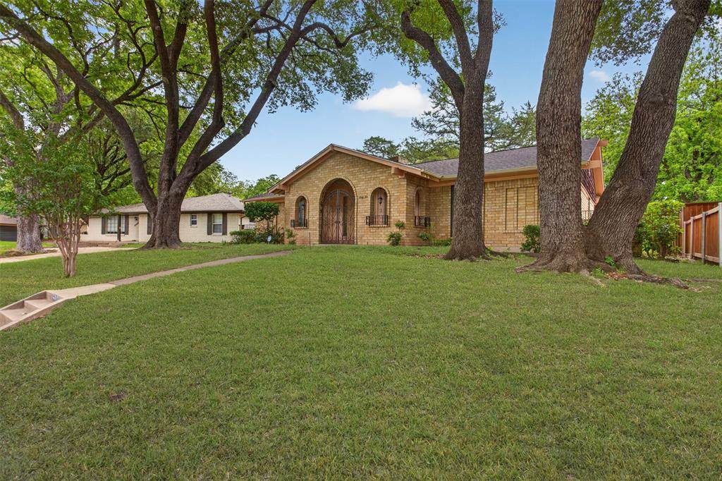 6010 Hunters View Lane - Photo 1