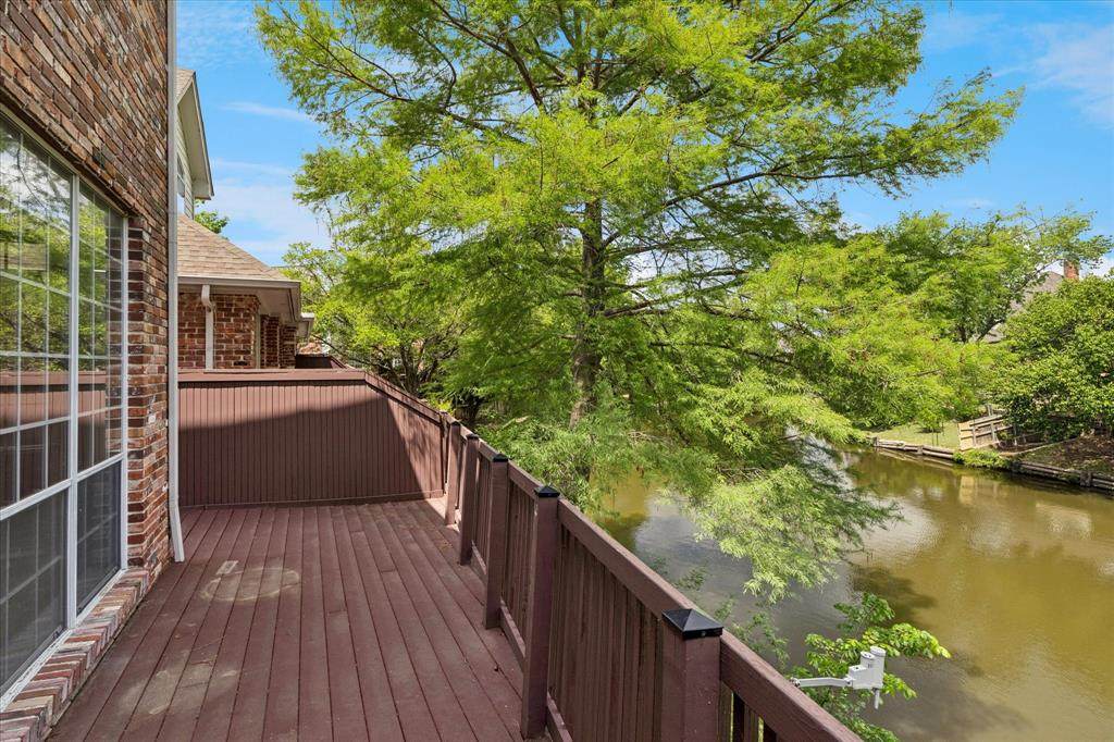535 Lochngreen Trail - Photo 1