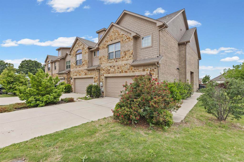 6817 Jade Drive - Photo 1