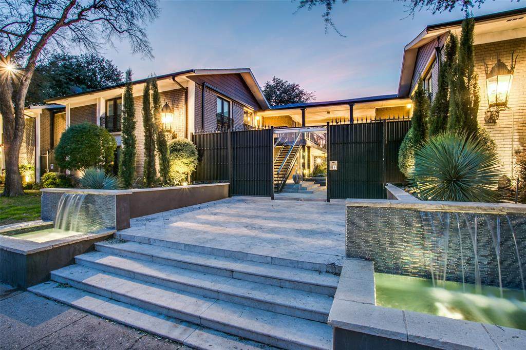 10201 Regal Oaks Drive - Photo 1