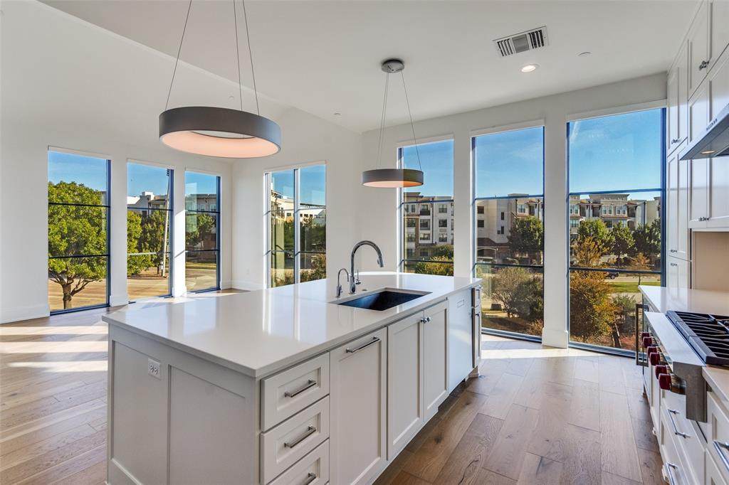 5270 Town And Country Boulevard - Photo 1