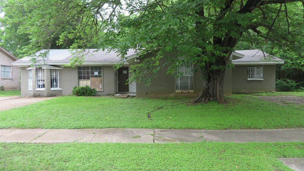 6525 Palm Island Street - Photo 1