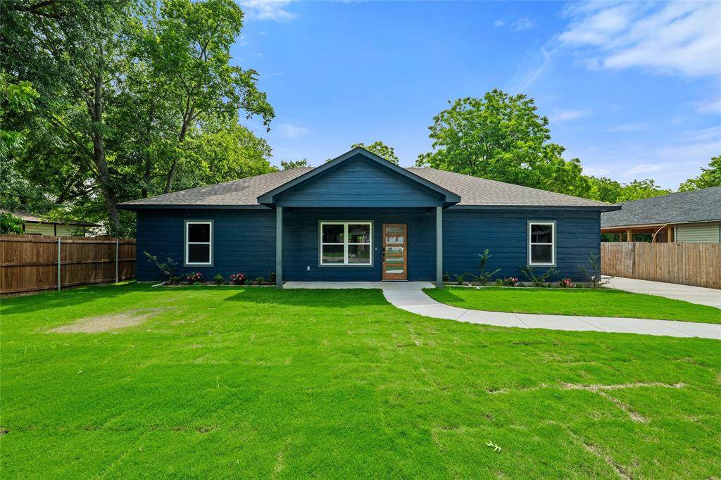 114 Ellis Street - Photo 1