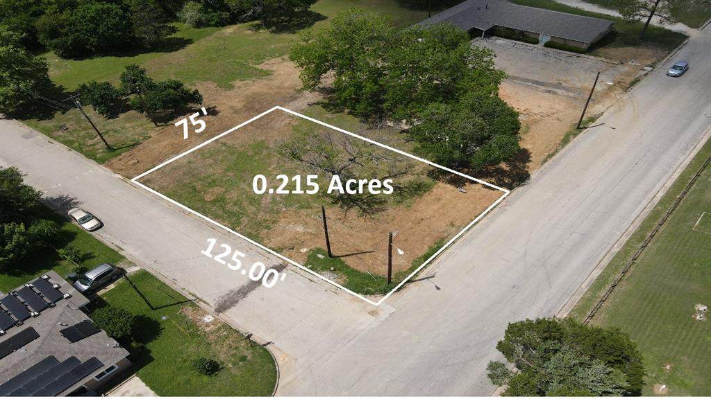 701 Fair Avenue - Photo 1