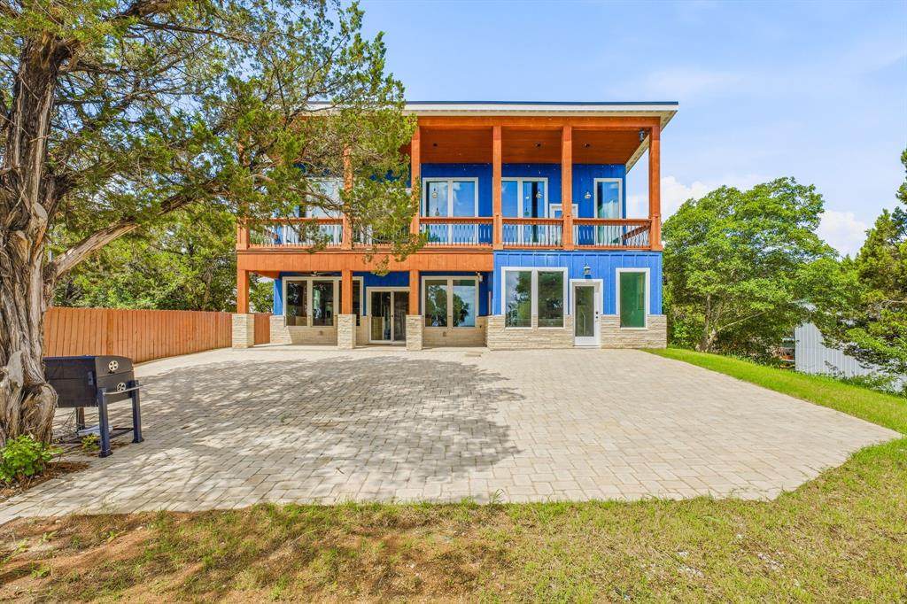 4945 Peachtree Circle - Photo 1