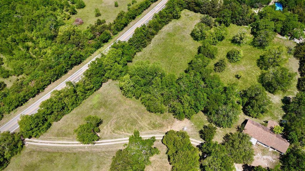 3392 Fm 896 - Photo 1