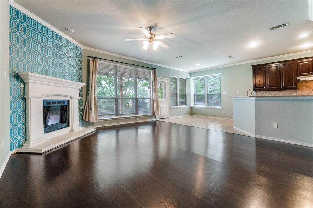 10400 Vintage Drive - Photo 1