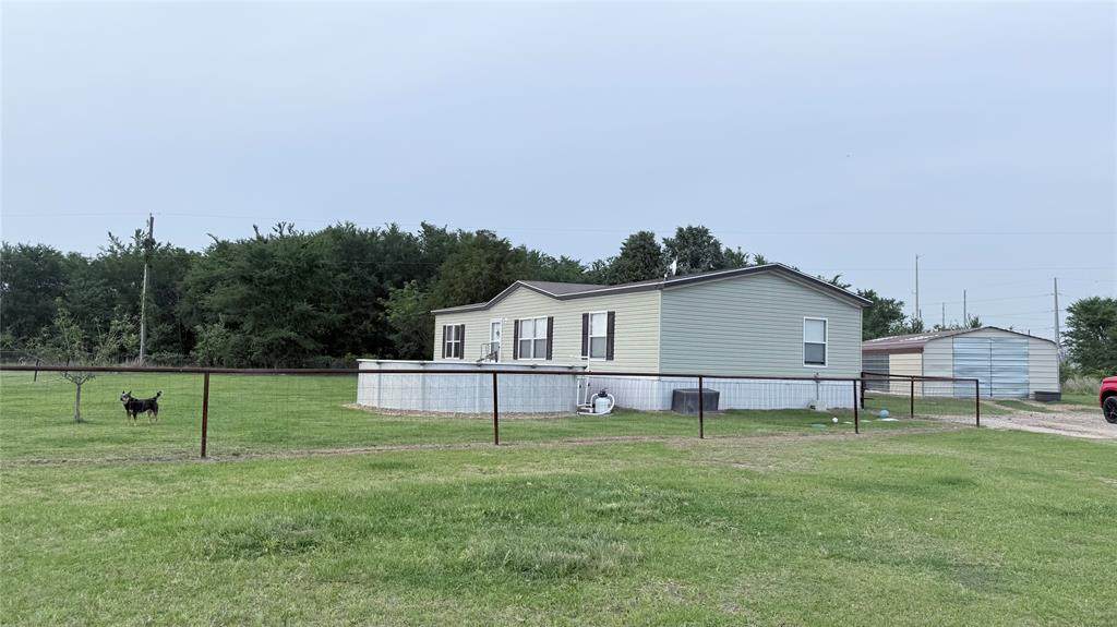 190 Railroad Drive - Photo 1