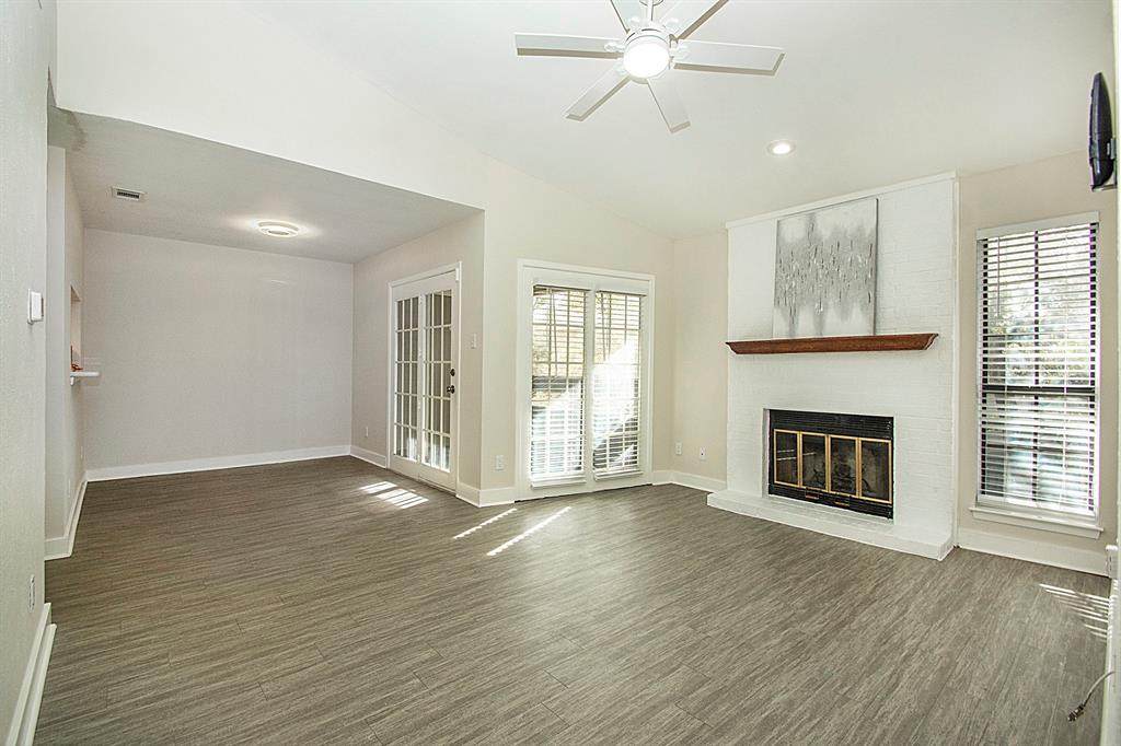 1104 Riverchase Lane - Photo 1