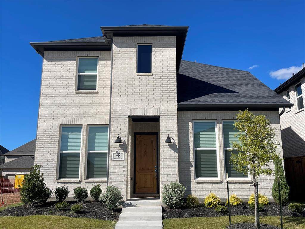 717 Fieldcrest Street - Photo 1