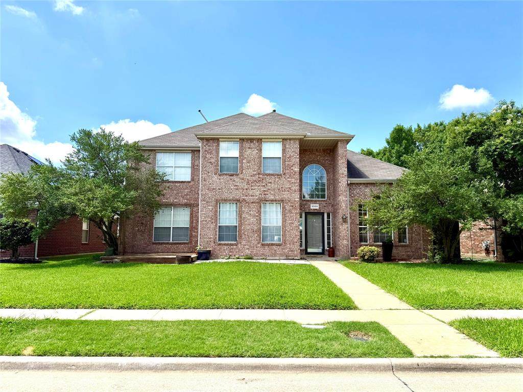10109 Samantha Drive - Photo 1