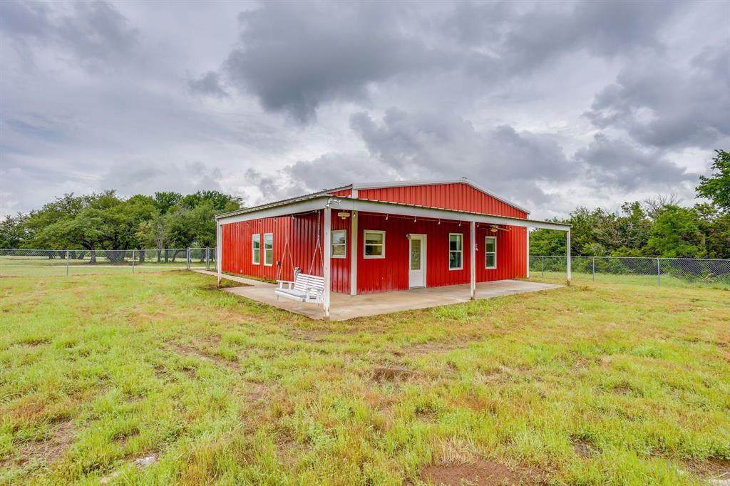 400 S 10th Avenue - Photo 1