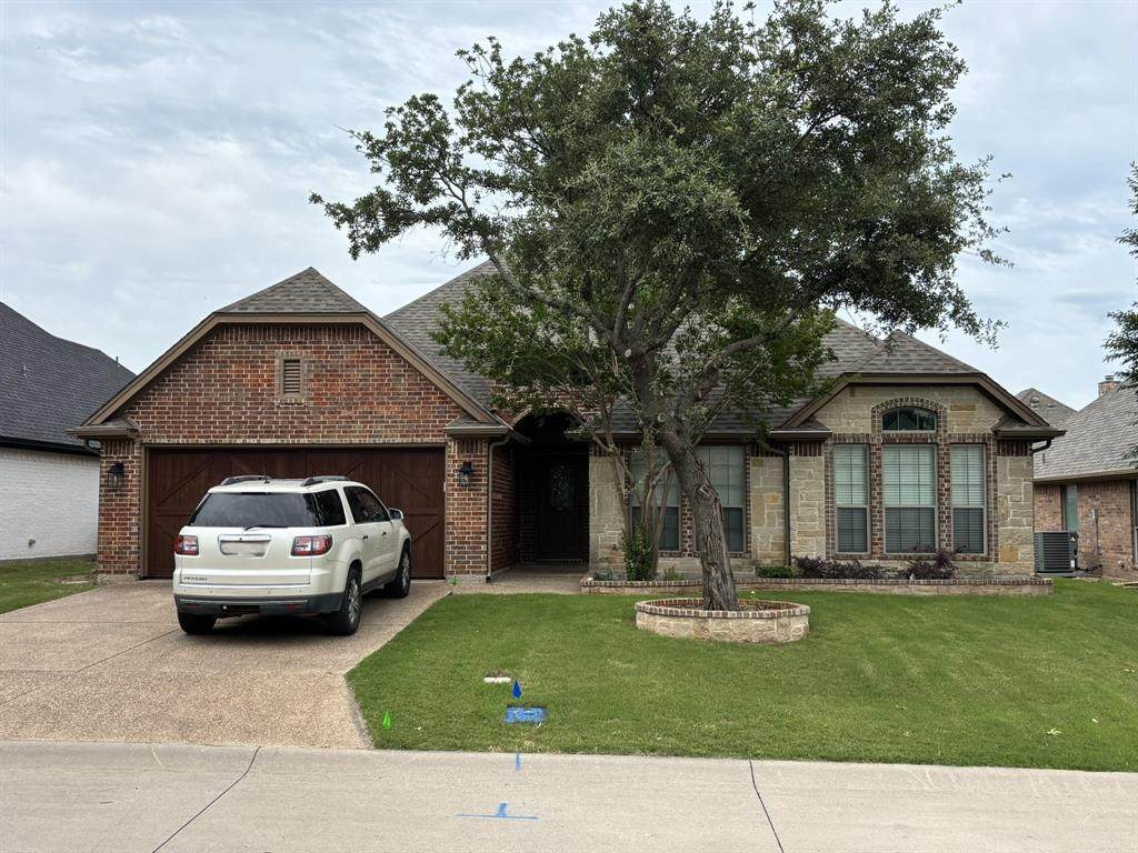 205 Bay Hill Drive - Photo 1