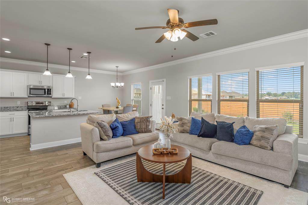 107 Vienne Trace - Photo 1