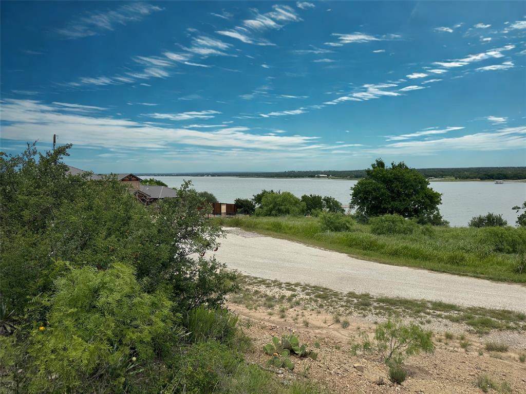 274 Summer Wind Drive - Photo 1