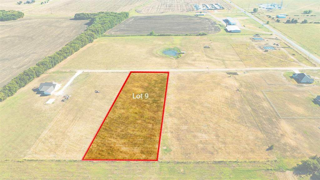 143 Private Rd 14025 - Photo 1