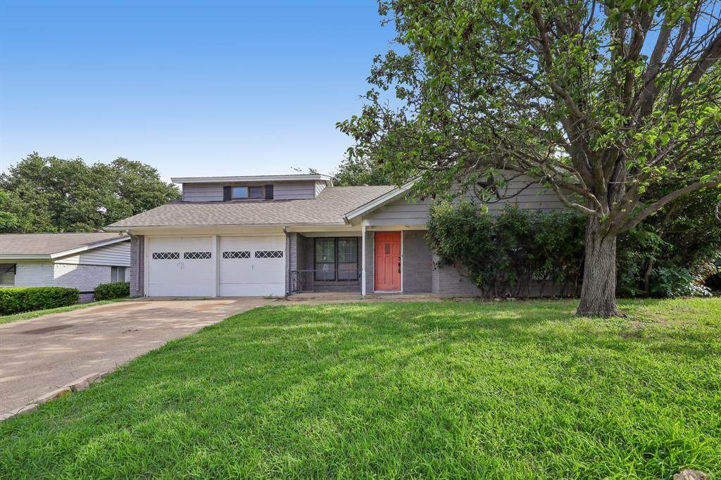 744 Willow Street - Photo 1