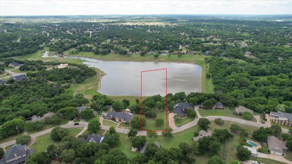141 Lakeview Drive - Photo 1