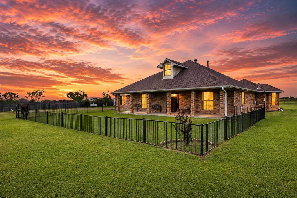 9909 County Road 309 - Photo 1