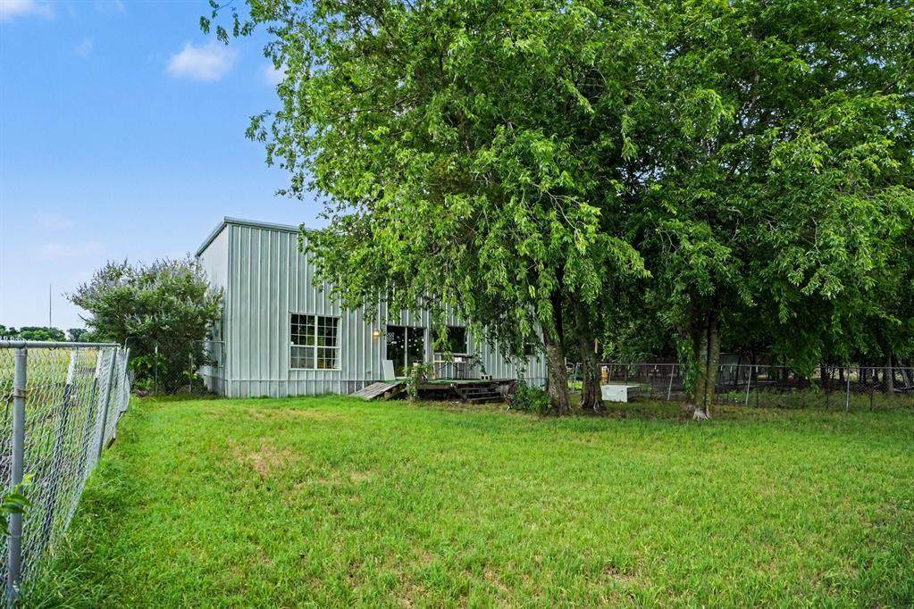 1712 Wilson Road - Photo 1